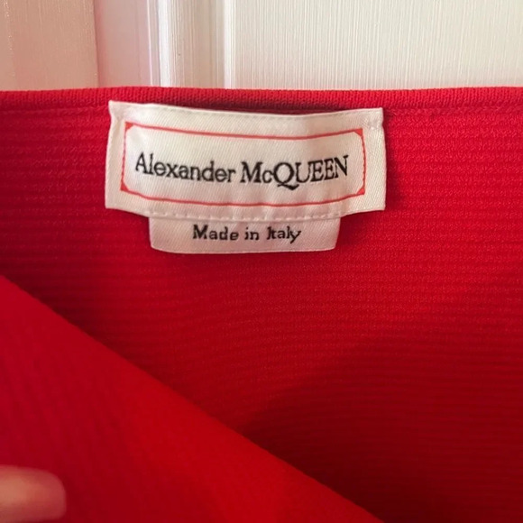Alexander McQueen Red Ruffle Zip Hem One Shoulder Flounced Cocktail Dress Size M - Picture 5 of 11